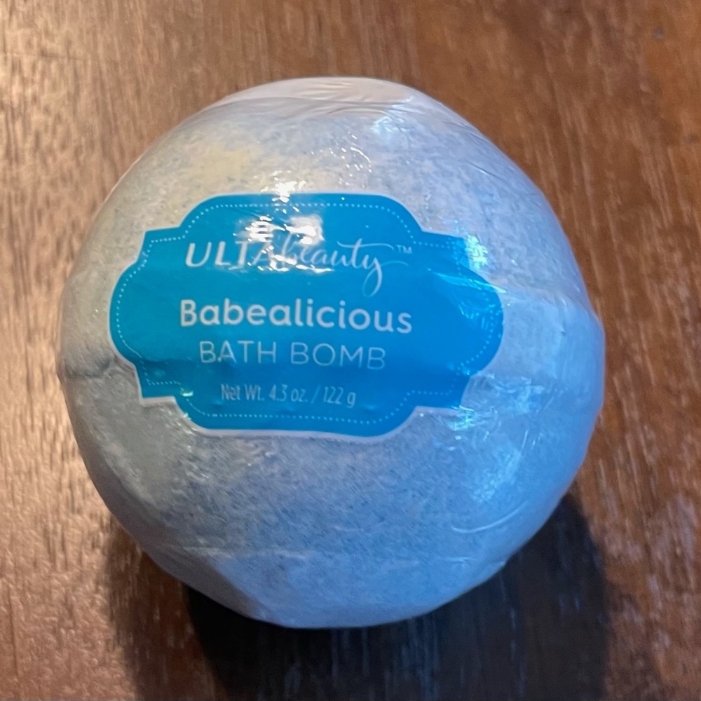 ULTAbeauty Babealicious bath bomb